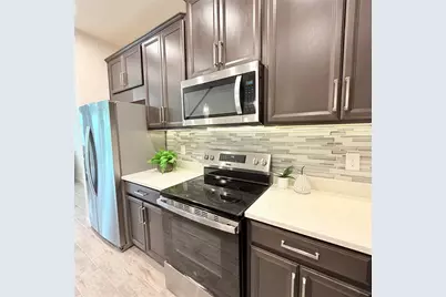 5711 Silverbridge Trail, Bradenton, FL 34211 - Photo 6