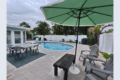 6107 9th Avenue W, Bradenton, FL 34209 - Photo 2