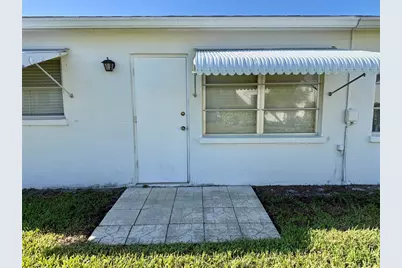 2217 Hopkins Drive W, Bradenton, FL 34207 - Photo 18