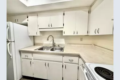 2217 Hopkins Drive W, Bradenton, FL 34207 - Photo 10