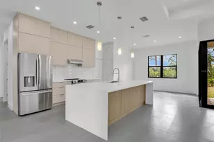 11153 Carnegie Ave, Englewood, FL 34224 - Photo 10