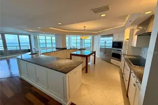 988 Blvd Of The Arts Blvd, Sarasota, FL 34236 - Photo 6