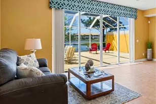 1430 Burgos Dr, Sarasota, FL 34238 - Photo 4