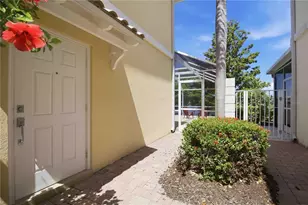1430 Burgos Dr, Sarasota, FL 34238 - Photo 2