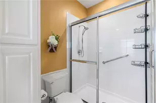 1430 Burgos Dr, Sarasota, FL 34238 - Photo 18