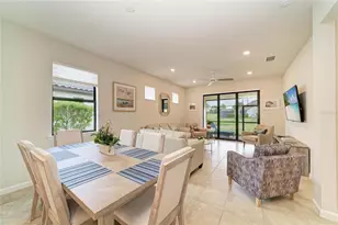 7013 Hanover Ct, Lakewood Ranch, FL 34202 - Photo 18