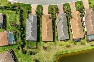 7013 Hanover Court, Lakewood Ranch, FL 34202 - Photo 46