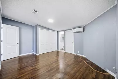 12513 Waltham Avenue, Tampa, FL 33624 - Photo 18