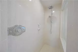 4450 Deer Creek Blvd, Sarasota, FL 34238 - Photo 18