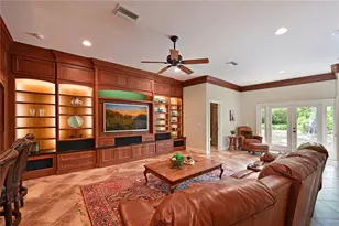 3240 Walter Travis Dr, Sarasota, FL 34240 - Photo 12