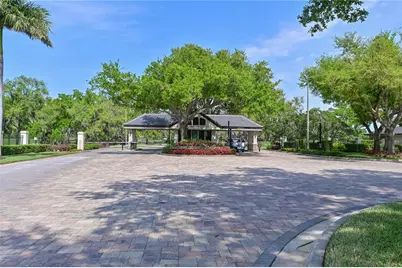 3240 Walter Travis Drive, Sarasota, FL 34240 - Photo 44