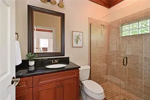 3240 Walter Travis Dr, Sarasota, FL 34240 - Photo 18