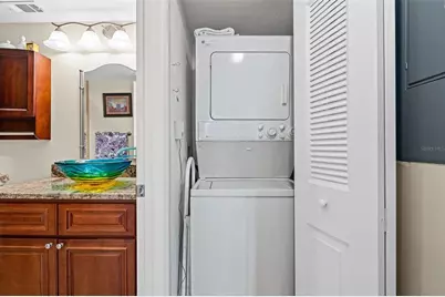 635 30th Avenue W #F 401, Bradenton, FL 34205 - Photo 22