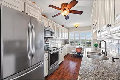 635 30th Avenue W #F 401, Bradenton, FL 34205 - Photo 8