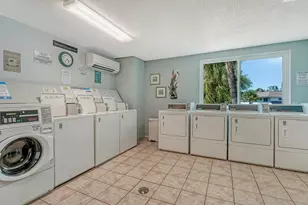 605 Sutton Pl, Longboat Key, FL 34228 - Photo 26