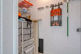 605 Sutton Pl, Longboat Key, FL 34228 - Photo 16