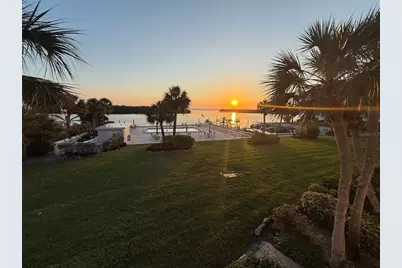 605 Sutton Place #201, Longboat Key, FL 34228 - Photo 4
