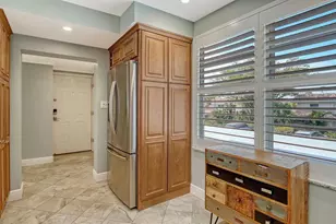 605 Sutton Pl, Longboat Key, FL 34228 - Photo 8