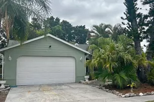 7715 33rd Ln E, Sarasota, FL 34243 - Photo 1