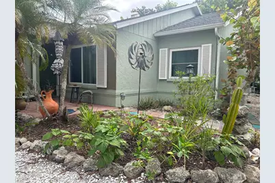 7715 33rd Lane E, Sarasota, FL 34243 - Photo 6