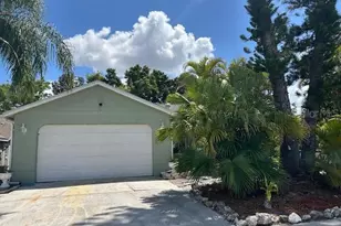 7715 33rd Ln E, Sarasota, FL 34243 - Photo 2