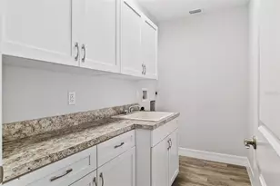 212 Milan Ave W, Venice, FL 34285 - Photo 48