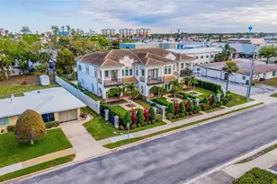 212 Milan Ave W, Venice, FL 34285 - Photo 10