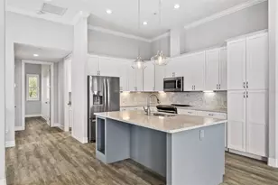 212 Milan Ave W, Venice, FL 34285 - Photo 30