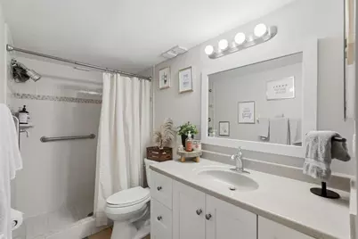 5745 Calais Boulevard N #2, Saint Petersburg, FL 33714 - Photo 16