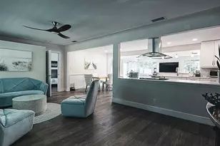 1857 Tulip Dr, Sarasota, FL 34239 - Photo 16