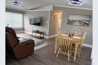 5001 Oakland Hills Avenue, Sarasota, FL 34234 - Photo 22