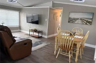 5001 Oakland Hills Ave, Sarasota, FL 34234 - Photo 22