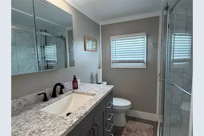 5001 Oakland Hills Avenue, Sarasota, FL 34234 - Photo 24