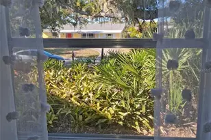3372 Mayflower St, Sarasota, FL 34231 - Photo 16
