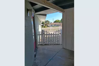 3372 Mayflower Street, Sarasota, FL 34231 - Photo 44