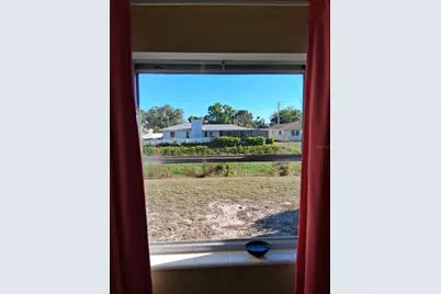 3372 Mayflower Street, Sarasota, FL 34231 - Photo 12