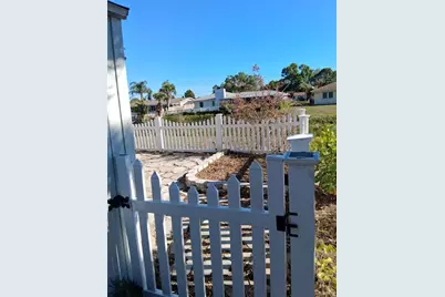 3372 Mayflower Street, Sarasota, FL 34231 - Photo 28