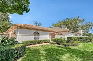 3864 Chatsworth Greene Ct, Sarasota, FL 34235 - Photo 2
