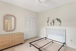 3864 Chatsworth Greene Ct, Sarasota, FL 34235 - Photo 14