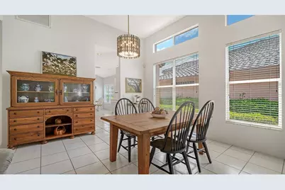 3799 Mira Lago Drive, Sarasota, FL 34238 - Photo 18