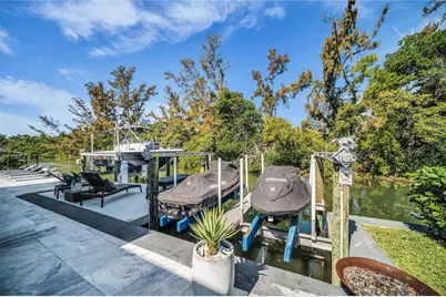 7149 Longboat Drive N, Longboat Key, FL 34228 - Photo 34