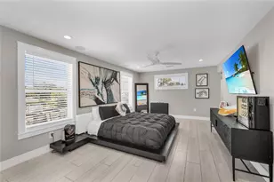 7149 Longboat Dr N, Longboat Key, FL 34228 - Photo 12