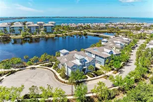 348 Sapphire Lake Dr, Bradenton, FL 34209 - Photo 1