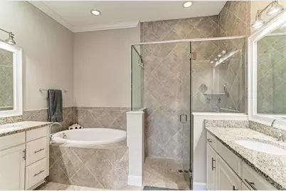 348 Sapphire Lake Drive #101, Bradenton, FL 34209 - Photo 32