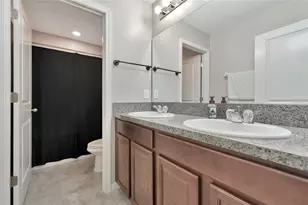 17009 Peaceful Valley Dr, Wimauma, FL 33598 - Photo 18