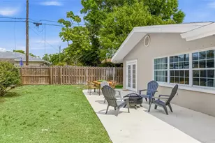 2949 Bougainvillea St, Sarasota, FL 34239 - Photo 26