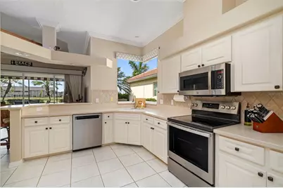 613 Misty Pine Drive, Venice, FL 34292 - Photo 14