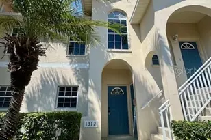 4275 Castlebridge Ln, Sarasota, FL 34238 - Photo 2