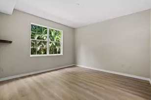 4275 Castlebridge Ln, Sarasota, FL 34238 - Photo 14