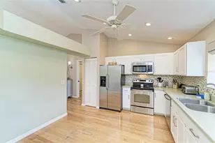 246 Laurel Hollow Dr, Nokomis, FL 34275 - Photo 30